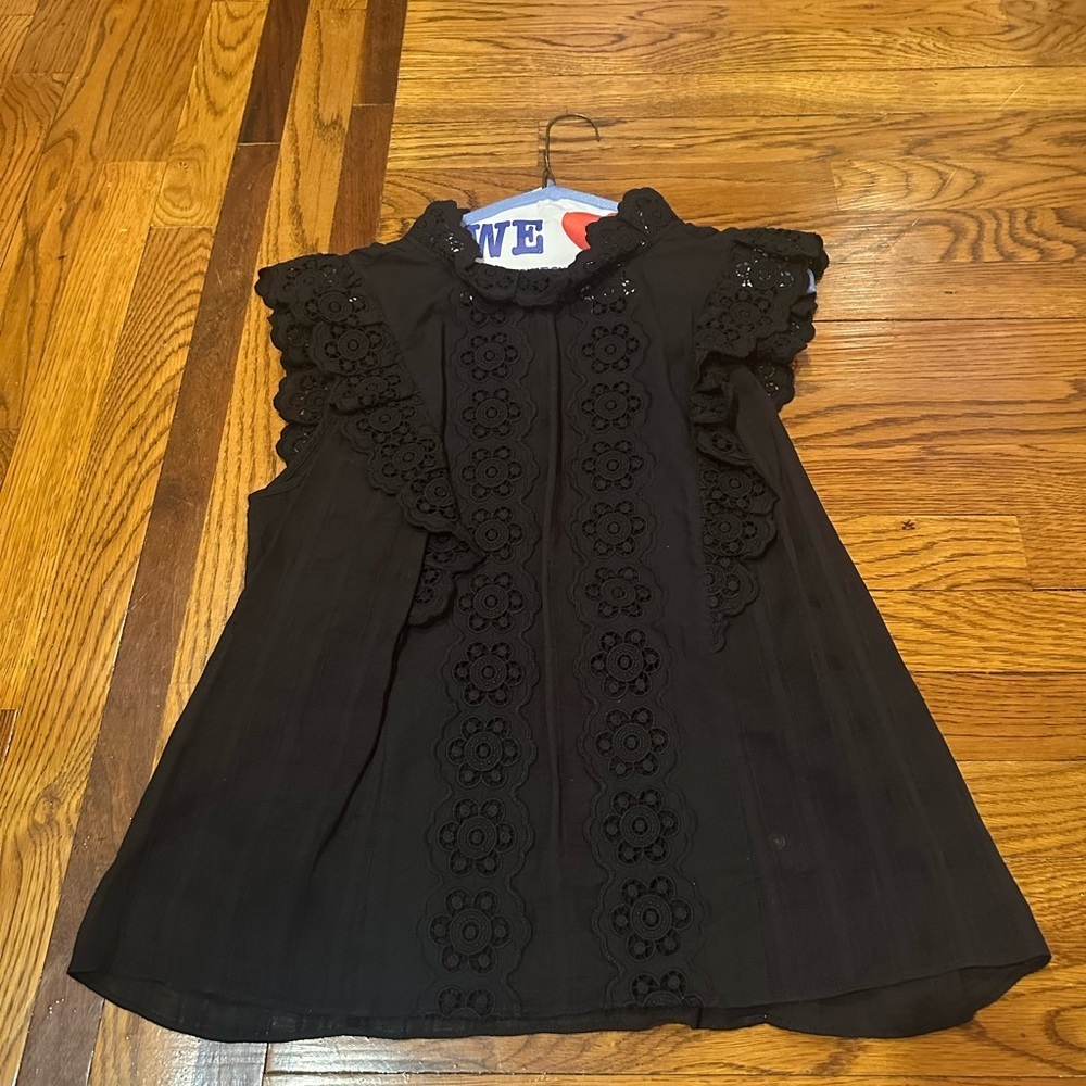 La Vie Black Floral Trim Blouse Size Large